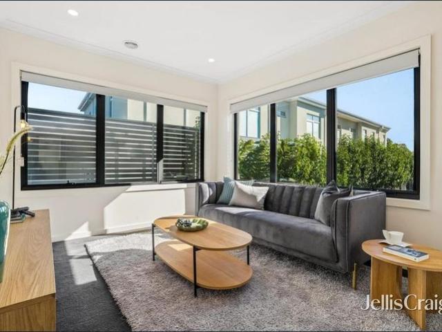 Townhouse for rent in Camerons Creek, Victoria