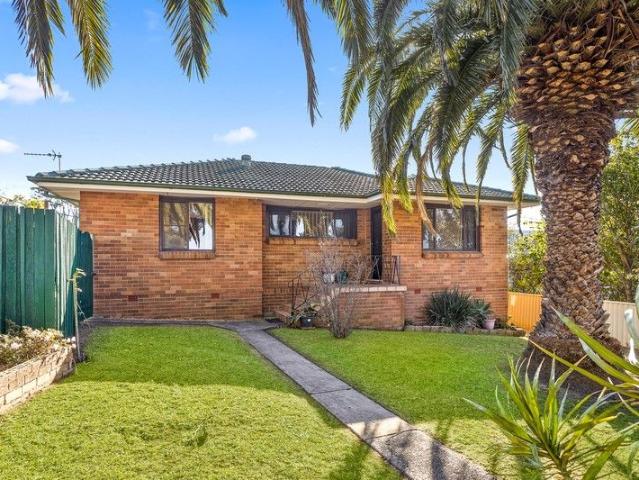 House for sale in Wollongong, Shellharbour