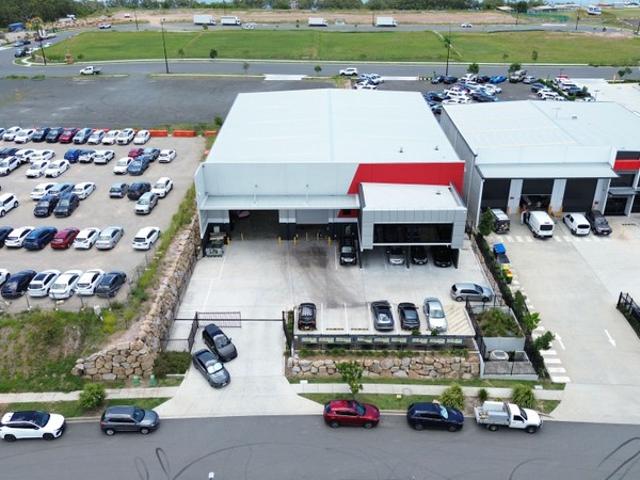 Warehouse for rent in Toombul, Queensland