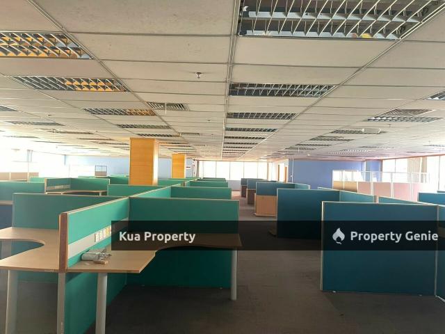 Shop for rent in Long Miri