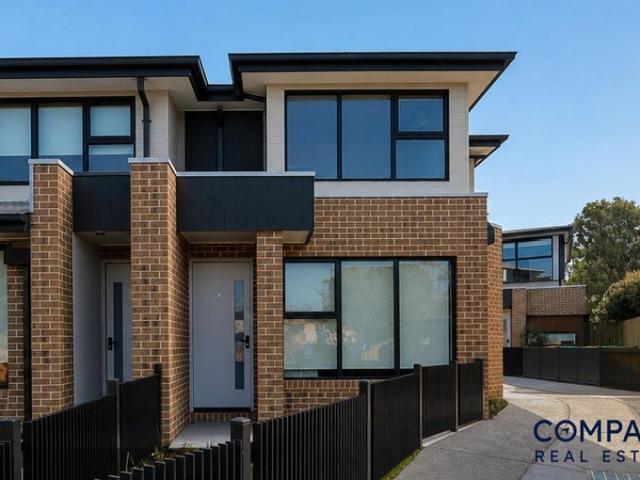 Townhouse for rent in Camerons Creek, Victoria