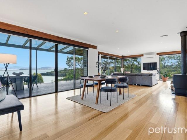 House for sale in Lewisham, Tasmania