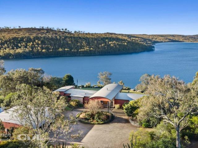 Cottage for sale in Meringandan, Queensland
