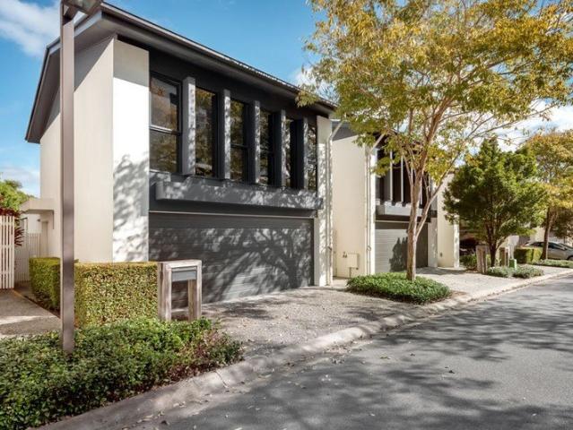 Townhouse for sale in Fernbrook, Queensland