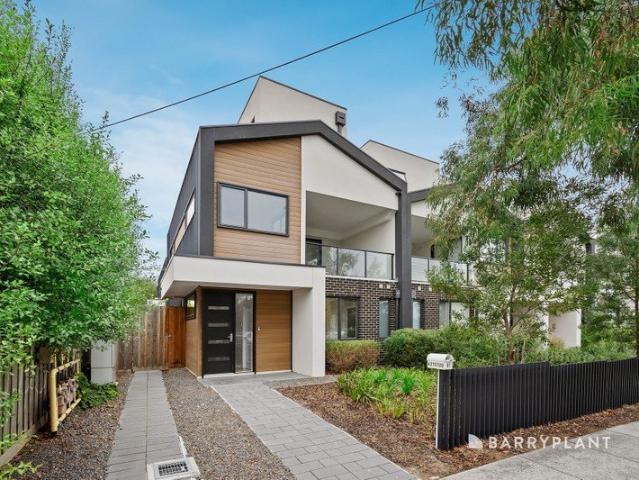 Townhouse for sale in Camerons Creek, Victoria