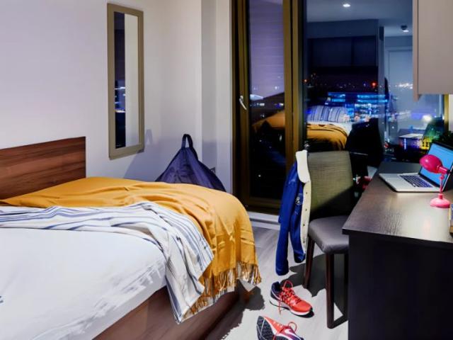 Room for rent in The Polygon, City Of Southampton