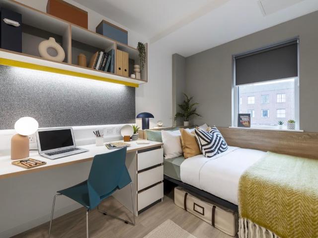 Room for rent in Calthorpe Fields, West Midlands