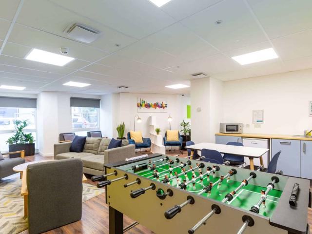 Room for rent in Round Hill, Brighton