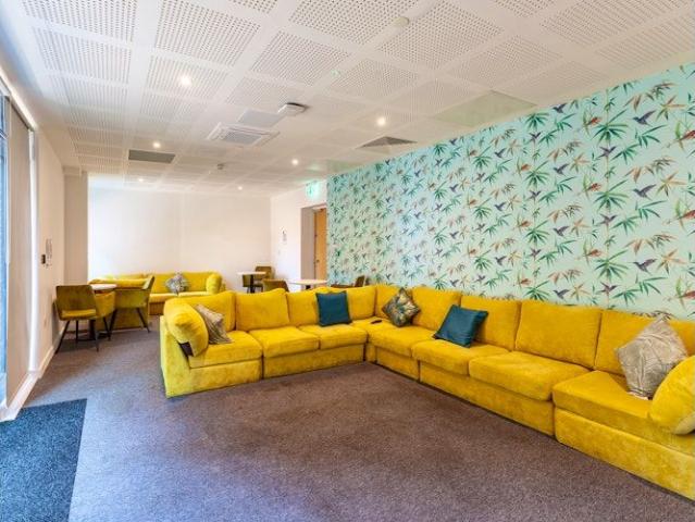 Room for rent in Watergate, Devon