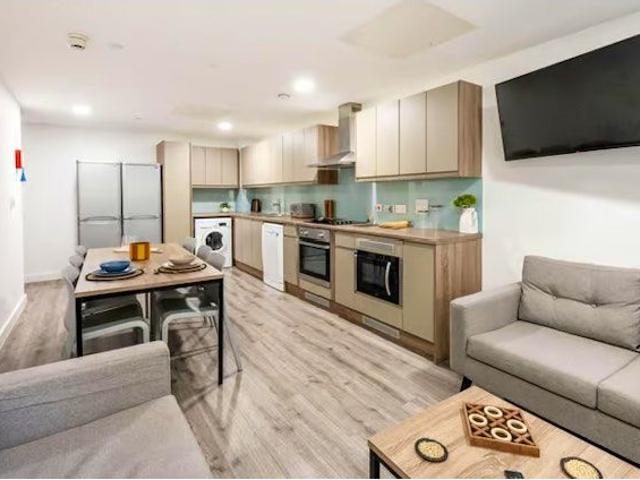 Room for rent in Adamsdown, Cardiff