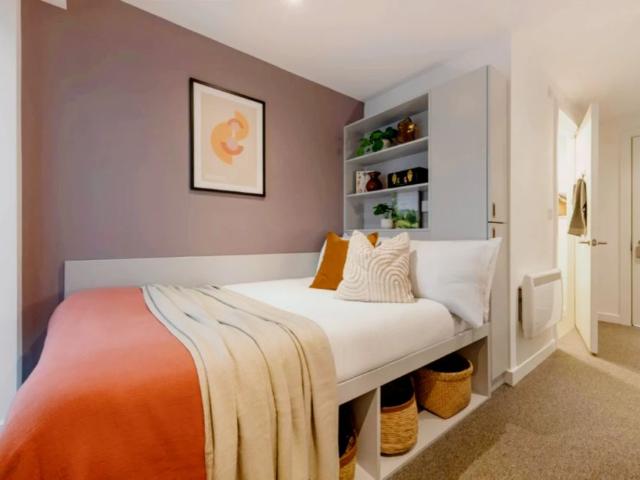 Room for rent in Cheylesmore, West Midlands