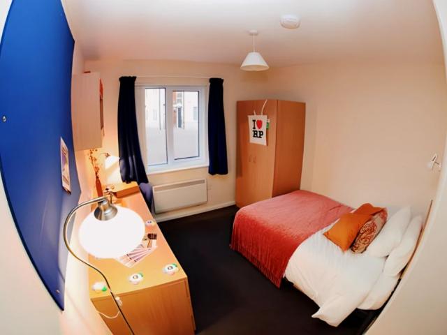Room for rent in Old Lenton, Haddon
