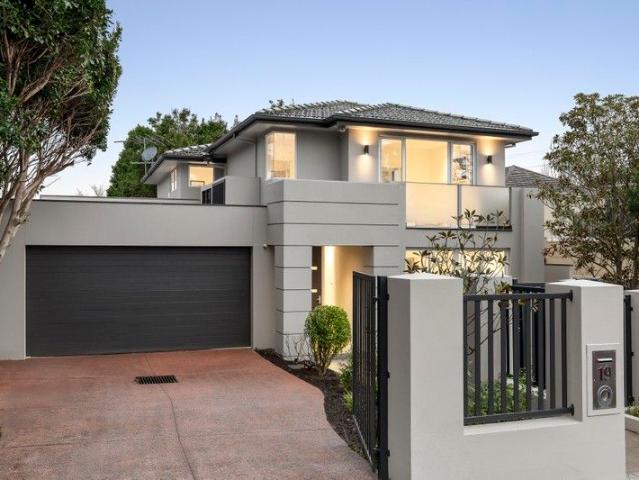House for sale in Glen Iris