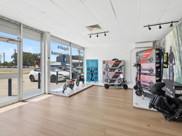 Retail for rent in Stirling, Western Australia