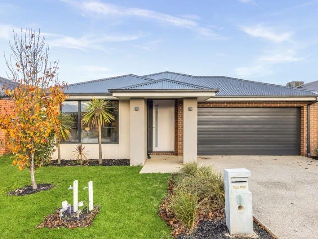 House for rent in Armstrong, Geelong