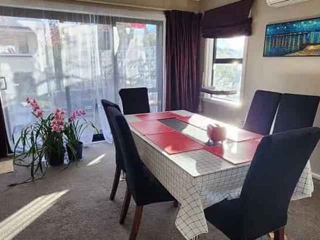 House for rent in Chaslands, Canterbury