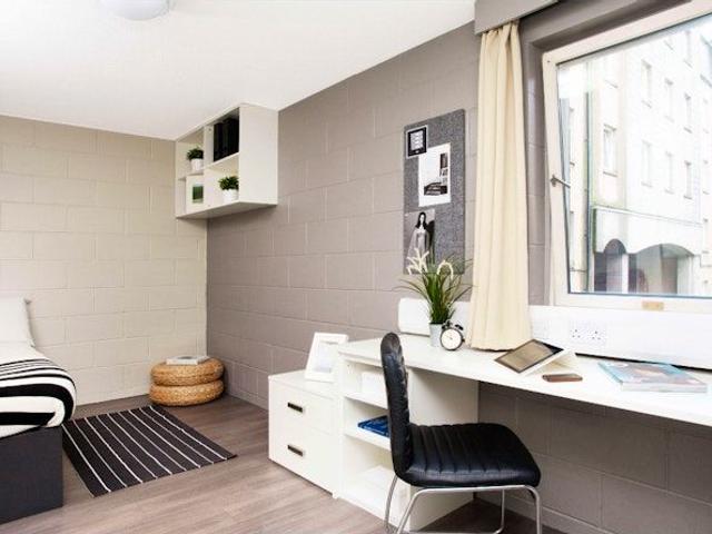 Room for rent in Ballindoch, Scotland