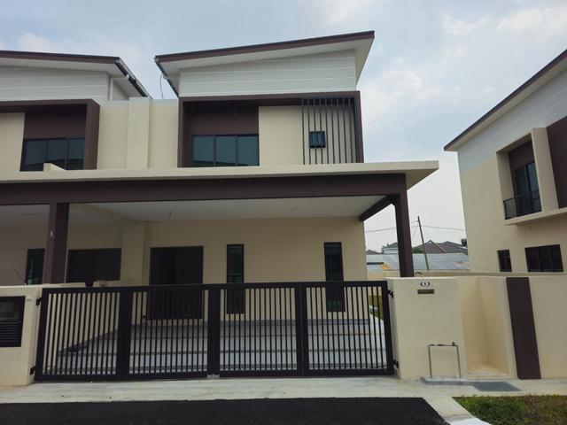 Residential House for sale in Perak, Intan