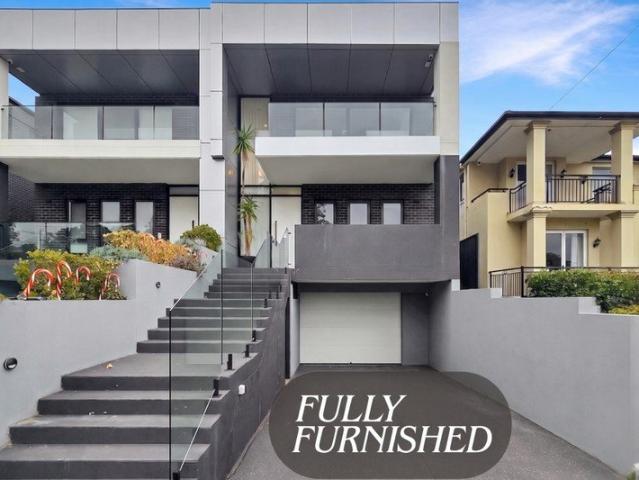 Duplex for rent in Sydney, New South Wales