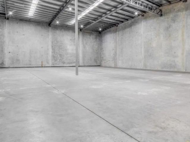 Warehouse for rent in Methul, Queensland