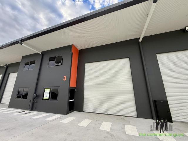Warehouse for rent in Toombul, Queensland