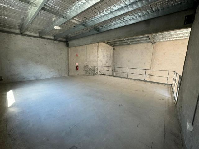Warehouse for sale in Oxford Falls