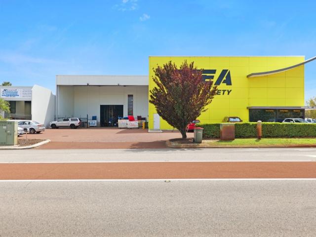 Warehouse for rent in Welshpool, Western Australia