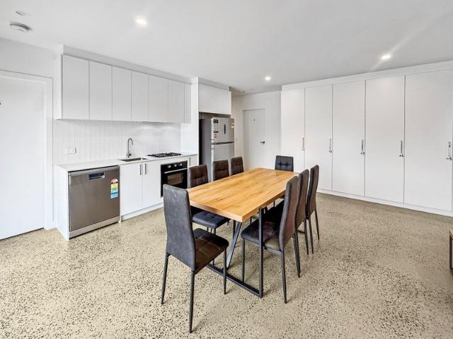 Granny Flat for rent in Geelong, Victoria
