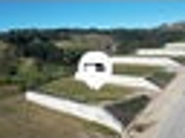 Land for sale in Chaslands, Canterbury