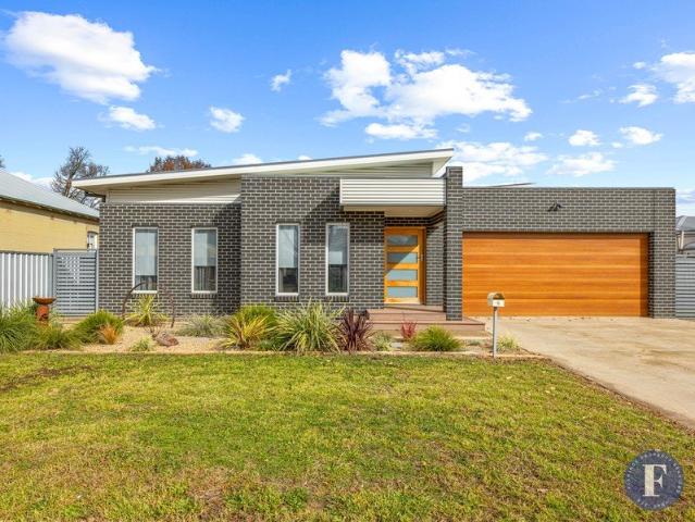 House for sale in Cootamundra, Cootamundra-Gundagai Regional Council