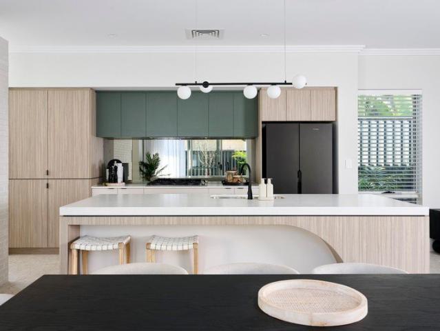 Cottage for sale in Stirling, Western Australia