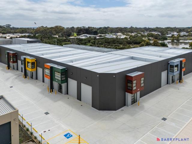 Warehouse for rent in Cowes, Victoria