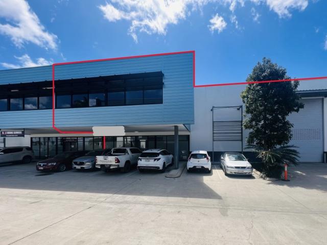 Warehouse for rent in Bakers Creek, Queensland