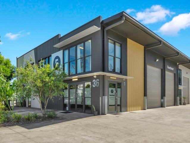 Warehouse for rent in Kings Creek, Queensland