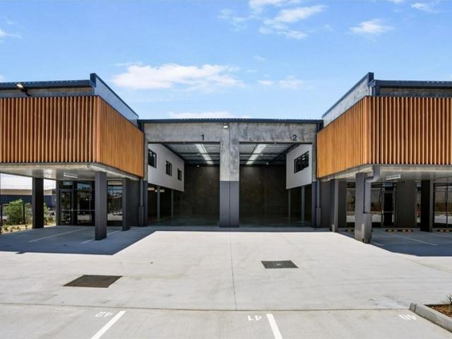 Warehouse for sale in Toombul, Queensland