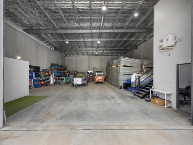 Warehouse for rent in Ballarat, Victoria