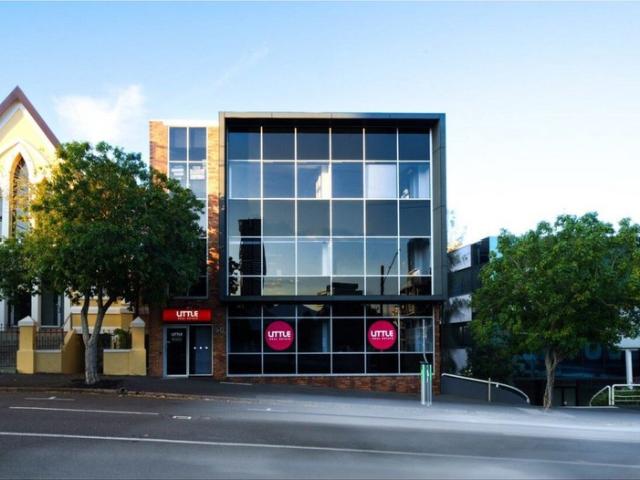 Office for rent in Toombul, Queensland
