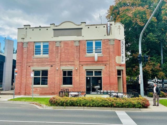 Townhouse for sale in Bendigo, Victoria