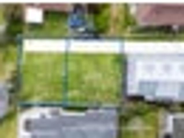 Land for sale in Paremoremo