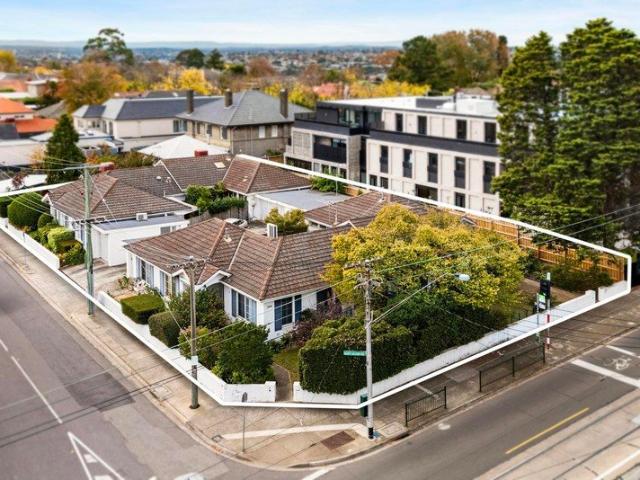 Flat for sale in Camerons Creek, Victoria