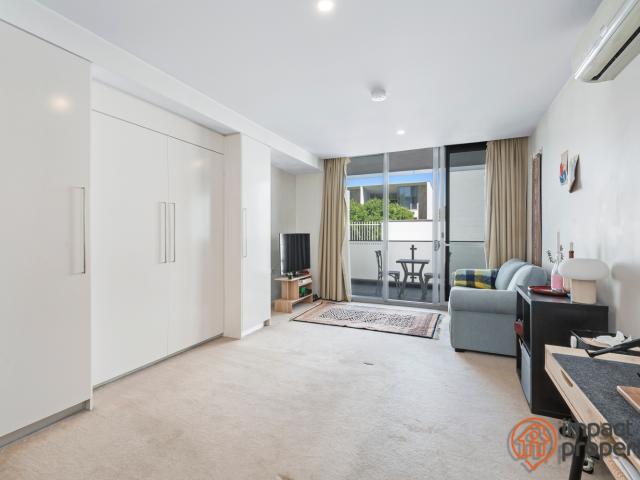 Property for sale in Kingston Foreshore, South Canberra