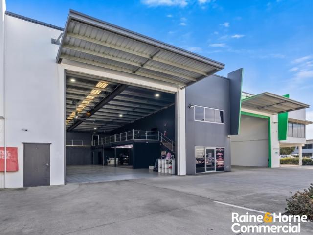 Warehouse for rent in North Lakes Business Park, Greater Brisbane
