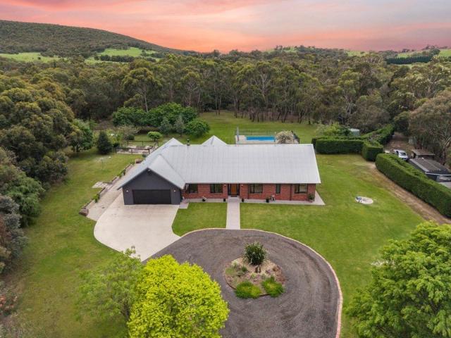 House for sale in Riddells Creek, Shire of Macedon Ranges