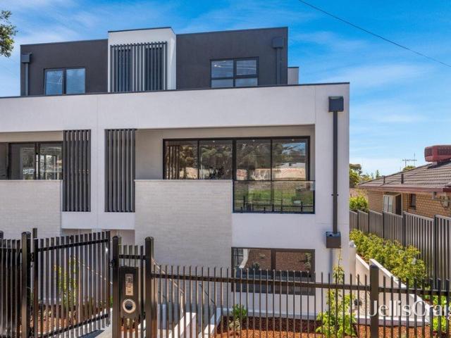 Townhouse for sale in Camerons Creek, Victoria