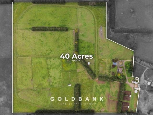 Cottage for sale in Camerons Creek, Victoria