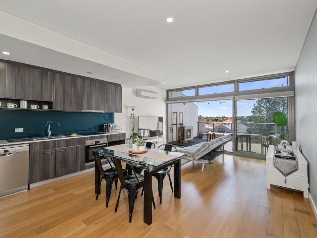 Apartment for sale in Mount Hawthorn, Western Australia