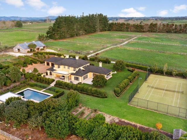 House for sale in Awhitu, Oroua County