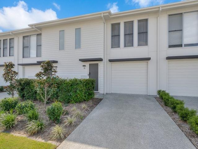 Townhouse for sale in Fernbrook, Queensland