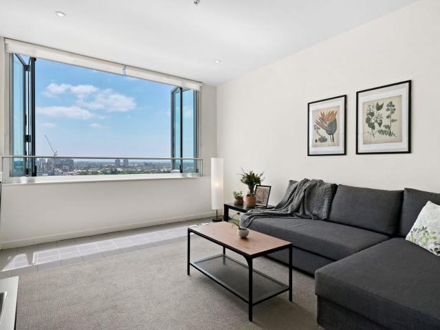 Apartment for rent in East Melbourne