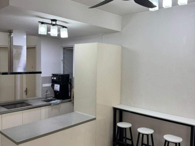 Room for rent in Petaling, Alam Impian